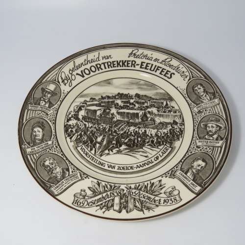 Vintage Royal Doulton Voortrekker Eeufees Bloedrevier plate