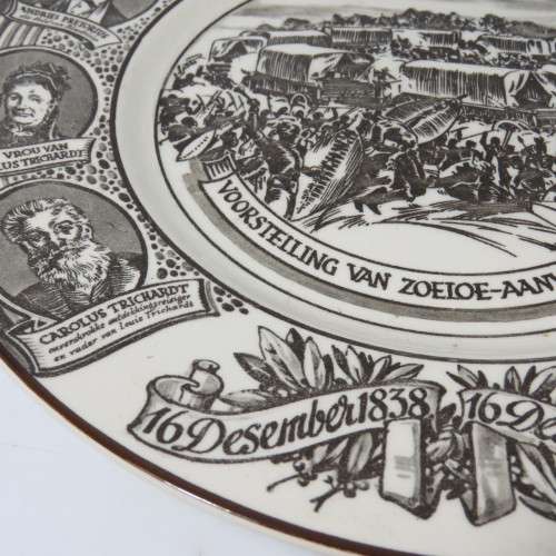 Vintage Royal Doulton Voortrekker Eeufees Bloedrevier plate