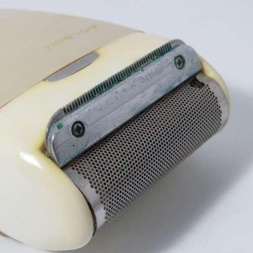 Vintage Ronson electrical shaver - not tested