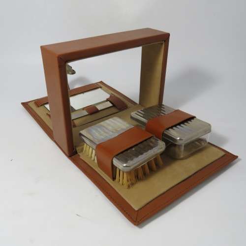 Vintage mens travelling grooming kit
