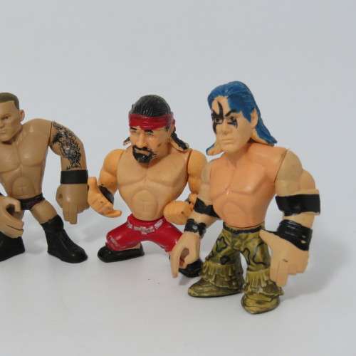 Lot of 5 WWE Rumblers figurines