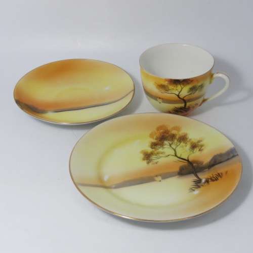 Vintage Noritake tea set - trio