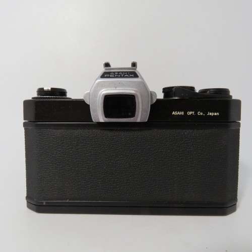 Vintage Asahi Pentax Spotmatic 35mm camera with 50mm 1:1.4 lens - working - clean lens