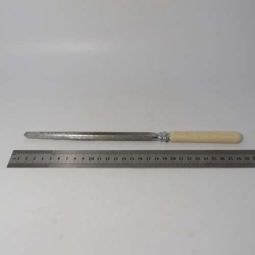 Vintage Sheffield carving set