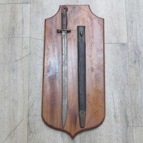 1907 Pattern 303 bayonet of SA Police mounted on plaque
