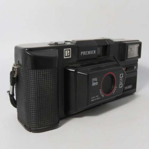 Vintage Premier 35mm camera - working