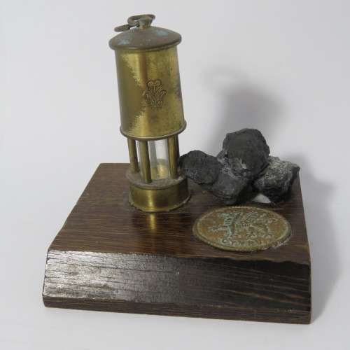 Vintage Cymru miners lamp ornament