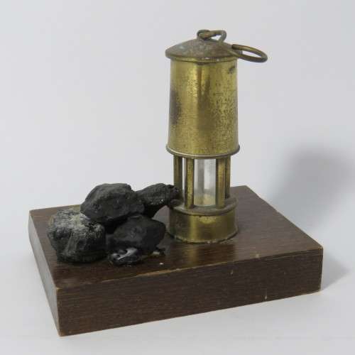 Vintage Cymru miners lamp ornament