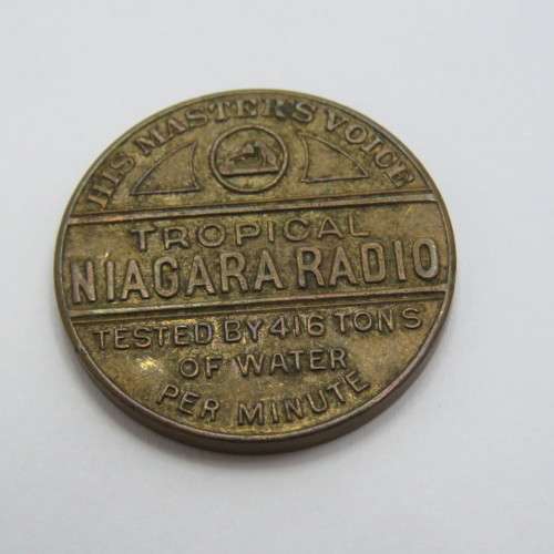 His Master`s Voice - Tropical Niagara radio 1938 medallion