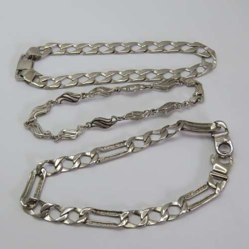Costume lot of 3 silver look-alike bracelets - Never worn