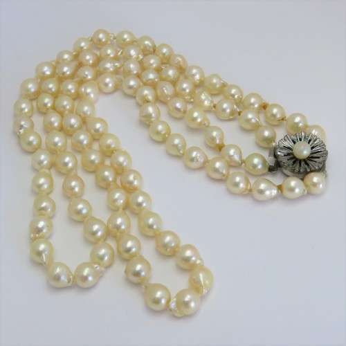 Double string of genuine pearls - 90 + pearls  - At R5 per pearl - Length 23 cm