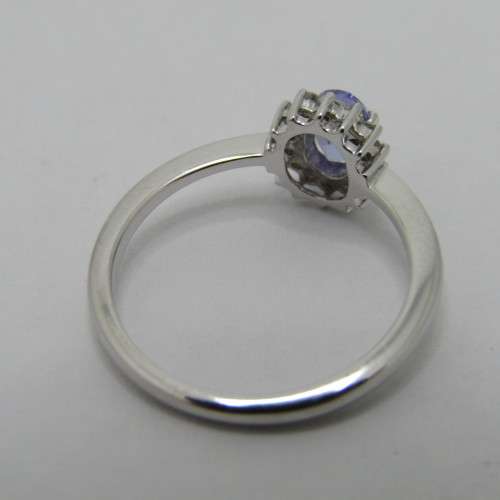 9kt white gold ring with 0.48ct tanzanite and diamonds of 0.11ct in total - weighs 2.4g - size M/6