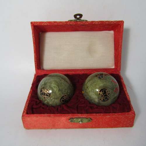 Pair of Vintage Chinese musical baoding stress balls
