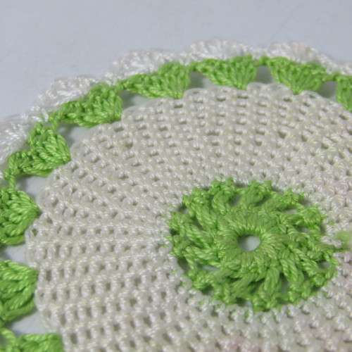Lot of 6 hand made crochet coasters - white and green - so beautiful