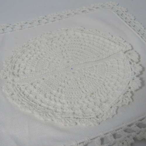 LOT OF 12 HAND MADE EMBROIDERY 15 X 15CM GLASS PLACEMATS - BRAND NEW BUT VINTAGE