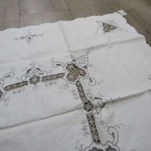 Brand new (but old) table cloth - original price of R8.99 from the old days - 80 x 80cm