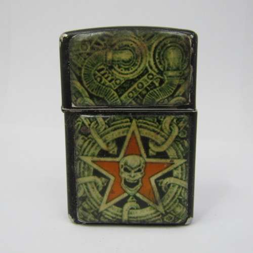 Zippo lighter with skull motif
