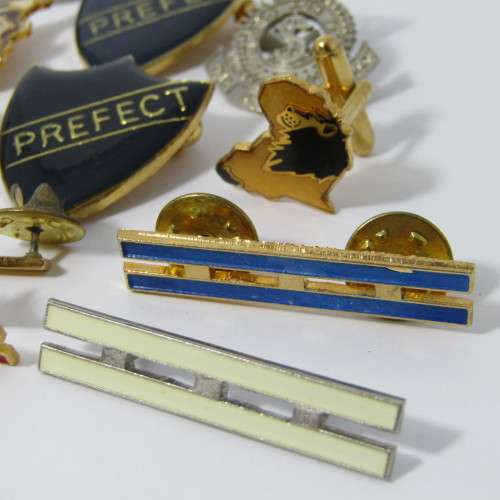 Lot of assorted pin badges