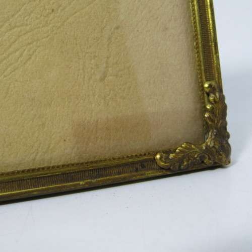 Vintage brass photo frame - 9 x 14cm