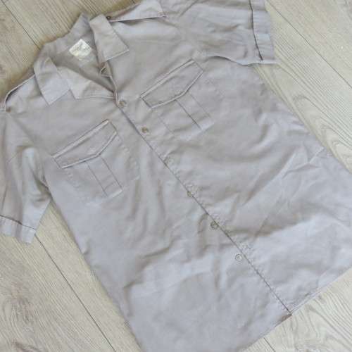 SADF Step out short sleeve shirt - Size medium