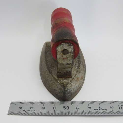 Vintage ST collar sad Iron