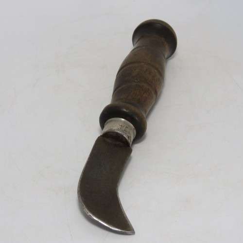 Vintage Red Devil K23 flooring knife