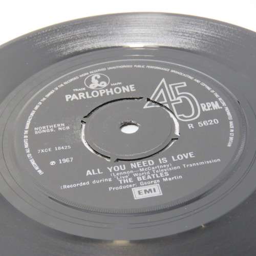 The Beatles - The Singles collection 1962-1970 set of 25 Singles by World Records Parlophone in box