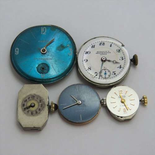 Lot of 5 mechanical watch movements for spares including Omega DeVille Caliber 620 - Not working