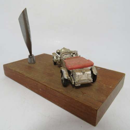 Vintage pen stand with model car - No pen