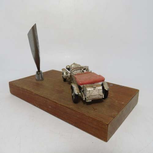 Vintage pen stand with model car - No pen