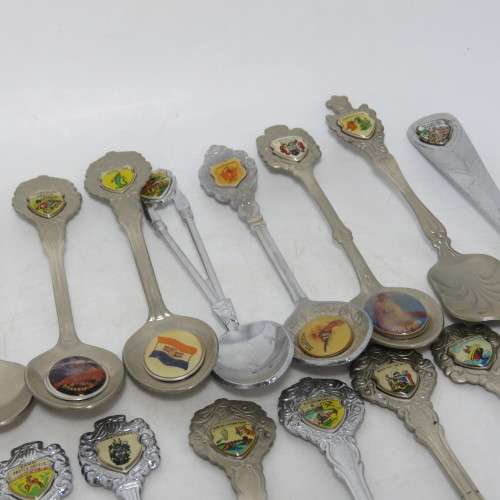 Lot of 27 vintage Souvenir Spoons