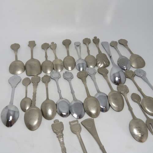 Lot of 27 vintage Souvenir Spoons