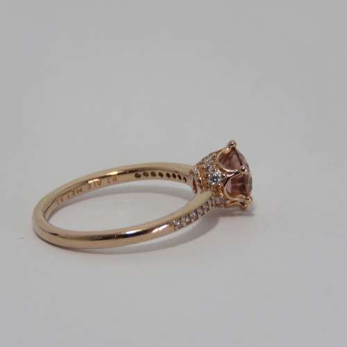 Pandora Sparkling Crown Solitaire ring with pink stone - 14 kt Rose Gold plated metal blend