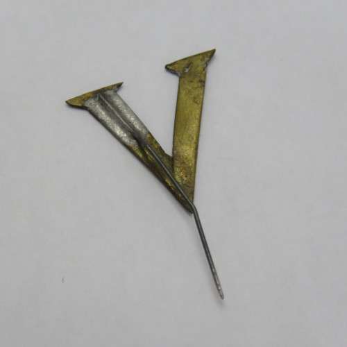 WW1 Victory pin badge