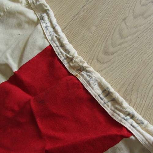 Marine No. 8 signal flag - 70 x 240 x 20cm
