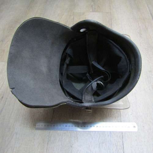 SA Army riot helmet with visor