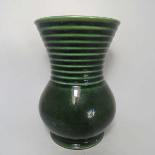Beautiful Nerina porcelain vase