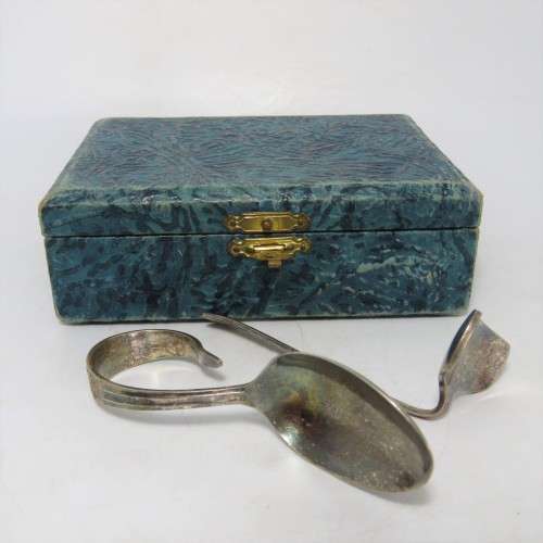 Vintage silverplated baby feeding set in case
