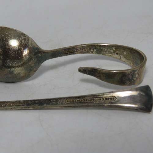 Vintage silverplated baby feeding set in case