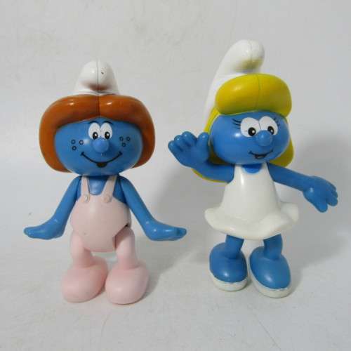 Lot of 8 McDonalds Peyo Smurfs