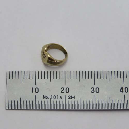 9kt Gold miniature heart signet ring charm - Weighs 0,5 g