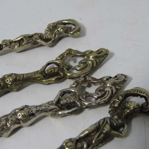 Vintage Silver Plated cake set in box