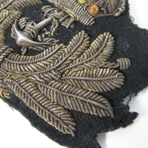 WW2 SA Navy officers cap badge