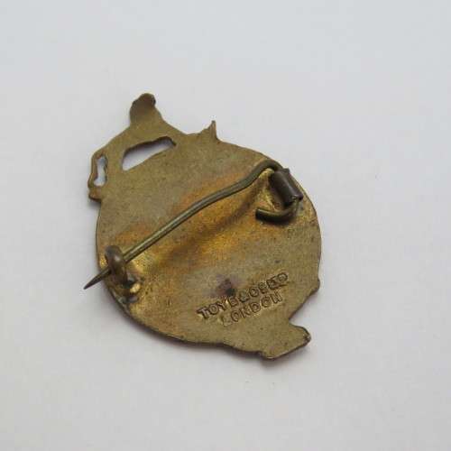 Vintage Wellington Opleidings Kollege training college pin badge