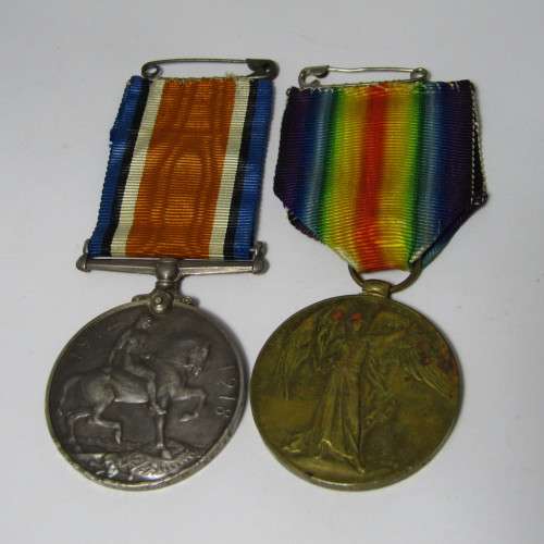WW1 Medal Pair issued to W.R Miller, SA Heavy Artillery