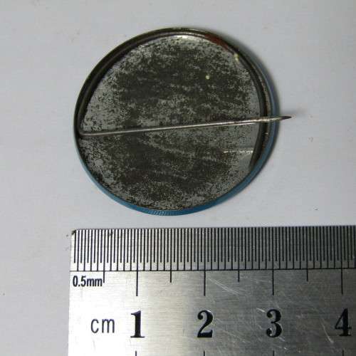 Vintage Handigas tinnie badge