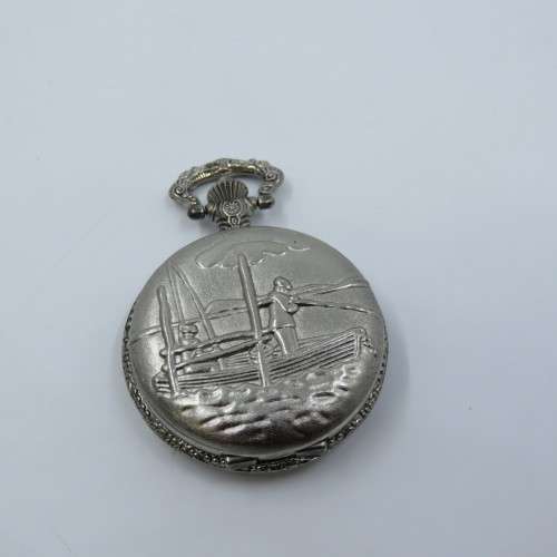 1950`s Style Mussel full hunter quartz pocketwatch - Hachette pocketwatch collection #58 - Working