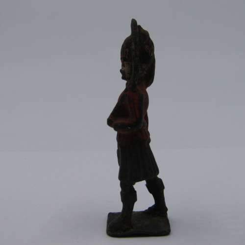 Vintage British lead soldier - 6cm