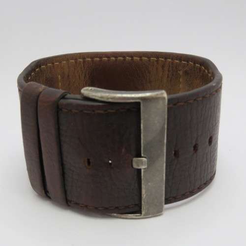 Guess Quartz mens watch with leather strap - W90025G1 - Working