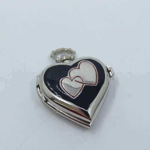 1990`s Style Heart quartz pocketwatch - Hachette pocketwatch collection #50 - Working